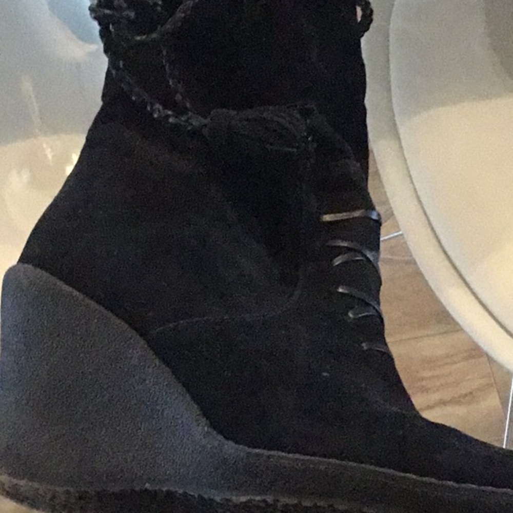 Browns boots - Picture 4 of 8